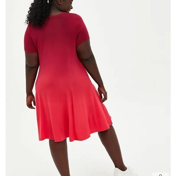 Torrid SUPER SOFT RED WINE DIP-DYE TRAPEZE DRESS plus size 1X NEW!!! - Picture 3 of 9